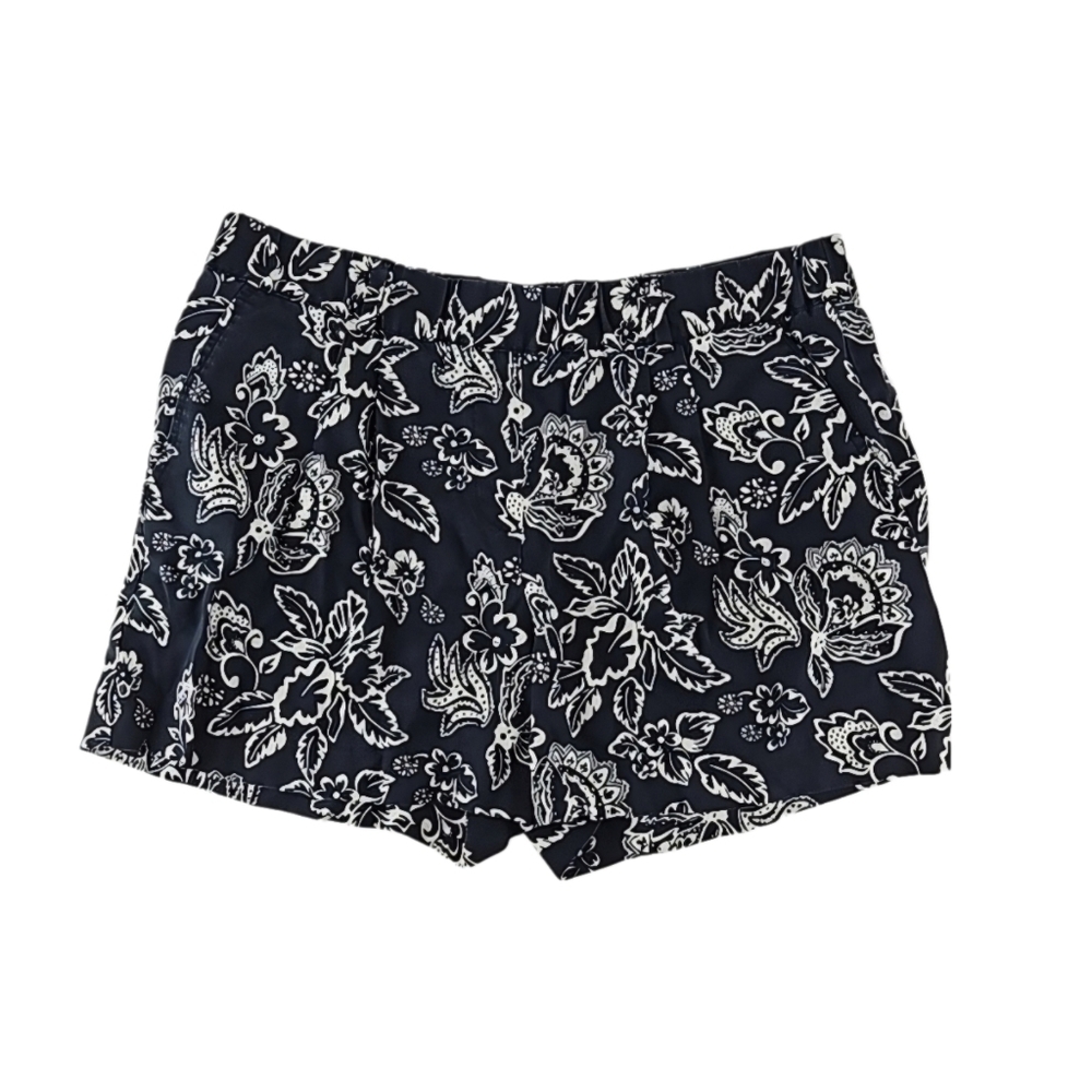 Soft Floral 4 Pocket Shorts